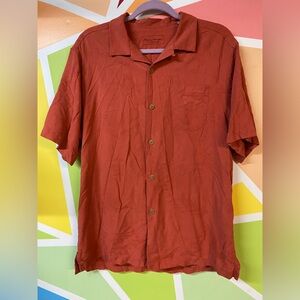 Tommy Bahama 100% Silk  Casual Button Down Shirt
